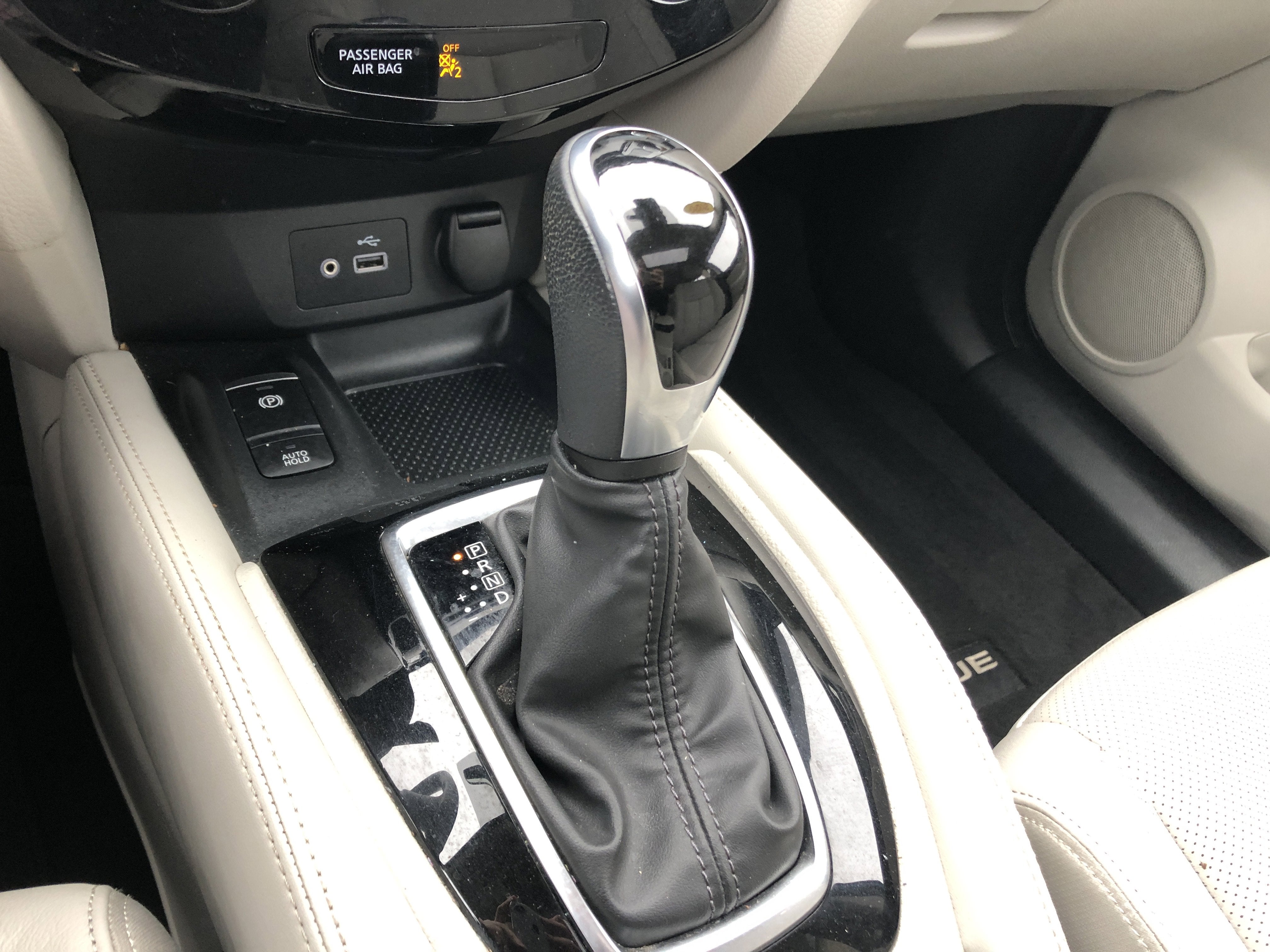 2020 Nissan Rogue Sport SL