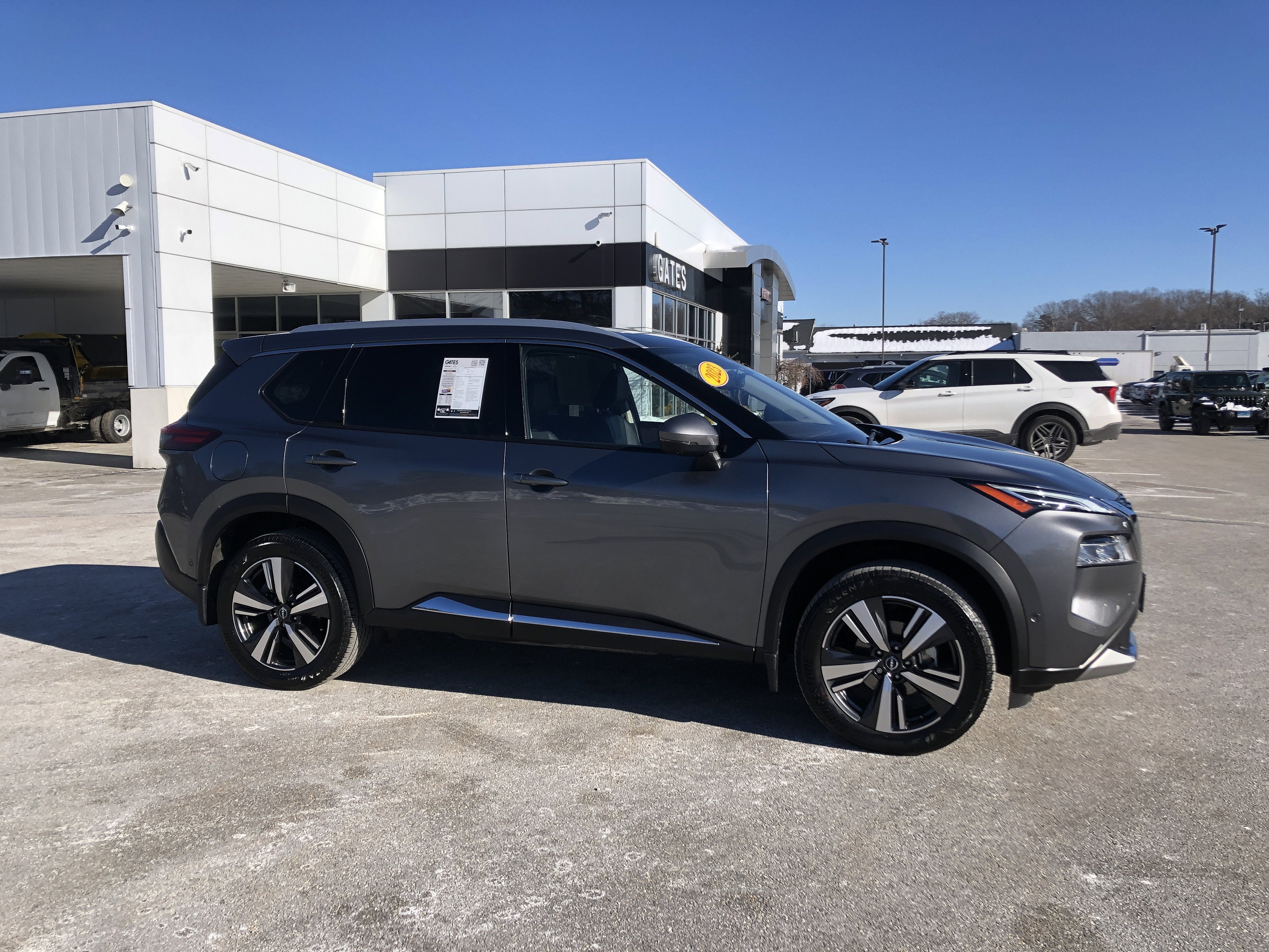 2023 Nissan Rogue Platinum