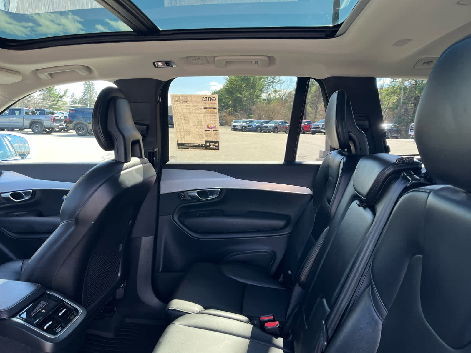 2018 Volvo XC90 Momentum