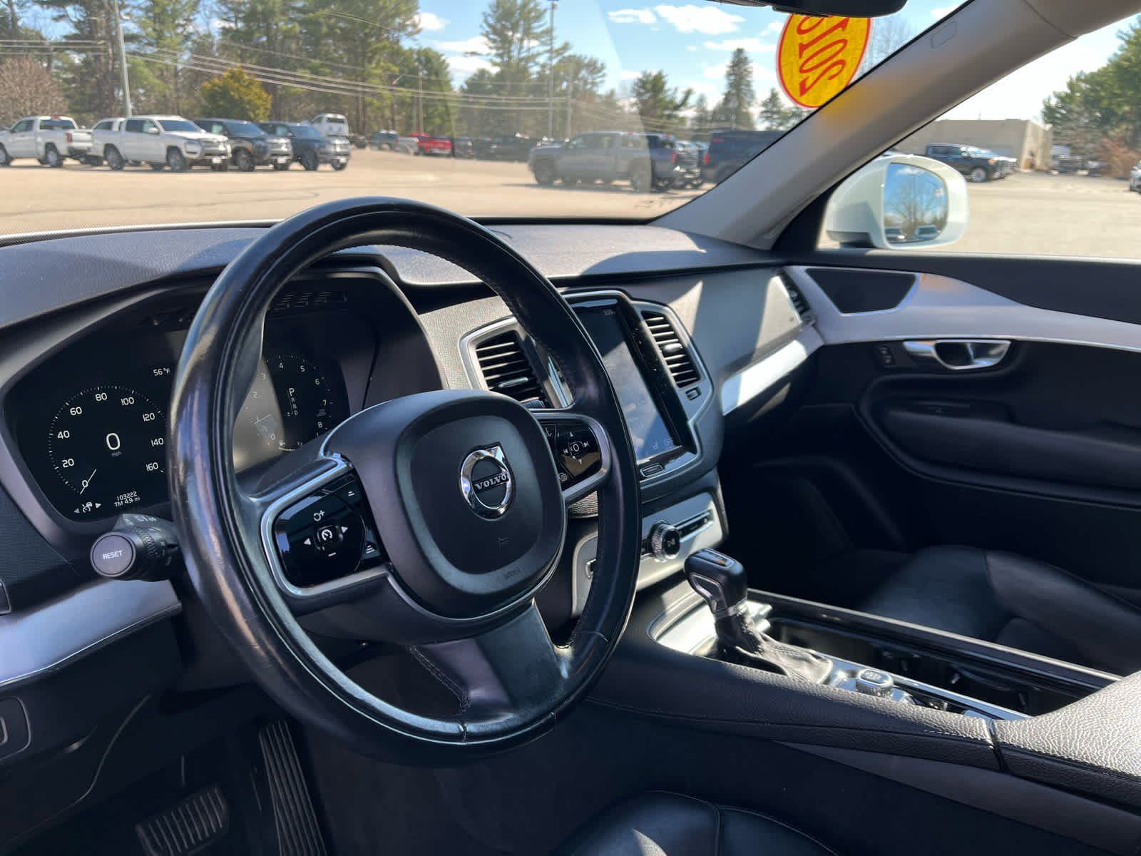 2018 Volvo XC90 Momentum