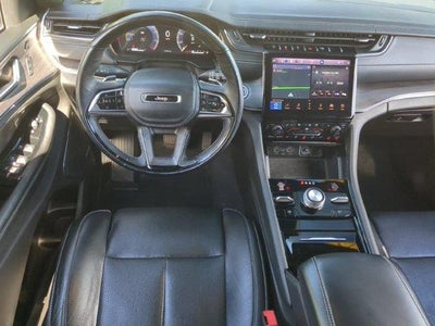2023 Jeep Grand Cherokee Overland 4x4