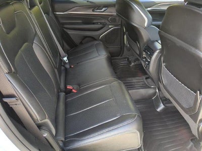 2023 Jeep Grand Cherokee Overland 4x4