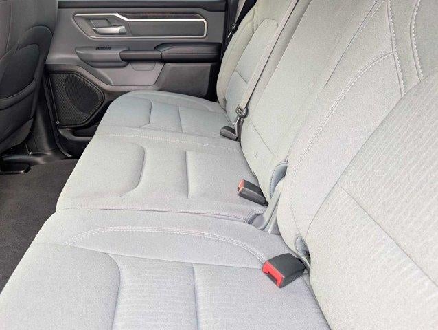 2022 RAM 1500 Big Horn 4x4 Crew Cab 5'7" Box