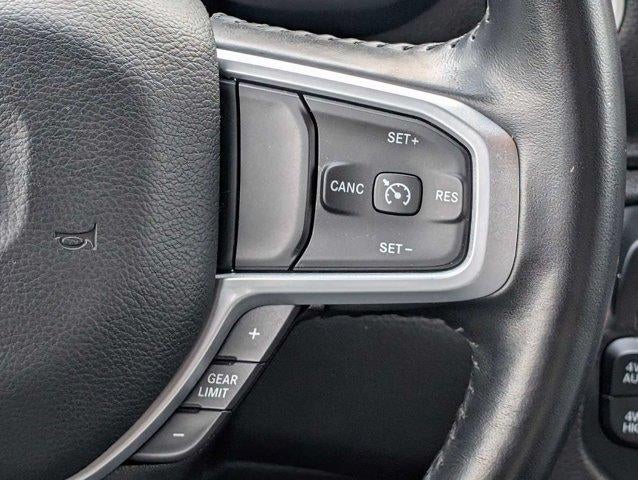2022 RAM 1500 Big Horn 4x4 Crew Cab 5'7" Box