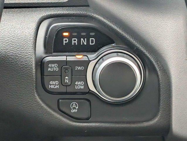 2022 RAM 1500 Big Horn 4x4 Crew Cab 5'7" Box