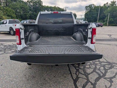2022 RAM 1500 Big Horn 4x4 Crew Cab 5'7" Box