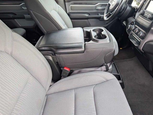 2022 RAM 1500 Big Horn 4x4 Crew Cab 5'7" Box