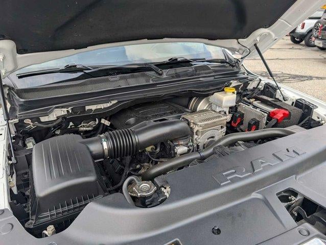 2022 RAM 1500 Big Horn 4x4 Crew Cab 5'7" Box