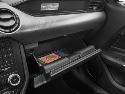 2017 Ford Mustang V6 Fastback