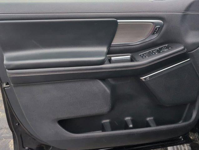 2025 Ford Expedition Max Platinum 4x4