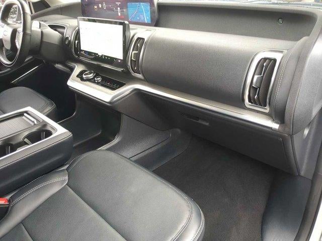 2025 Ford Expedition Max Platinum 4x4