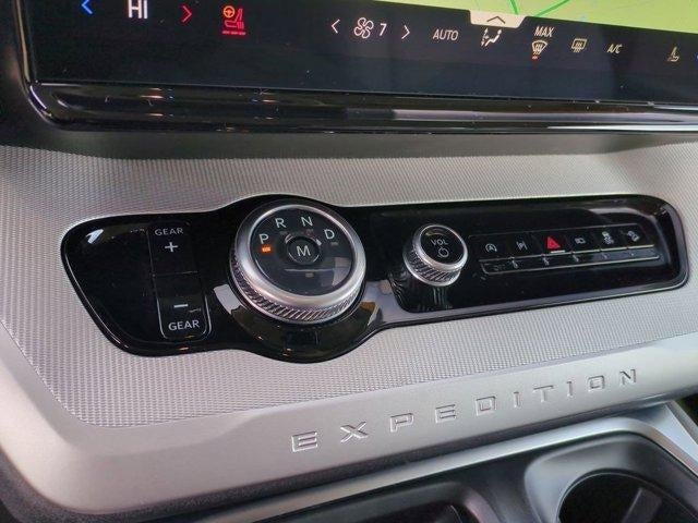 2025 Ford Expedition Active 4x4