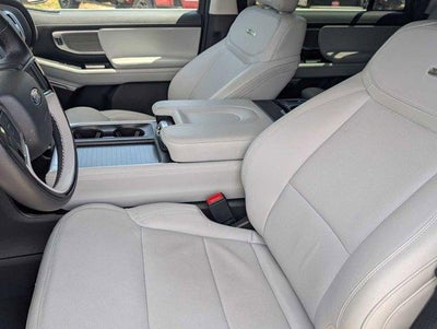 2025 Ford Expedition Platinum 4x4