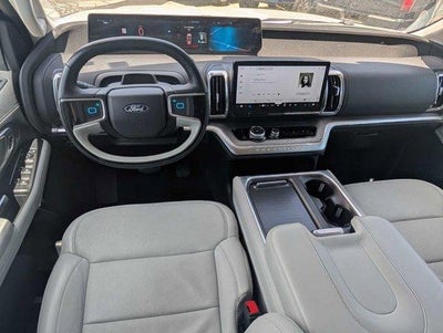 2025 Ford Expedition Platinum 4x4