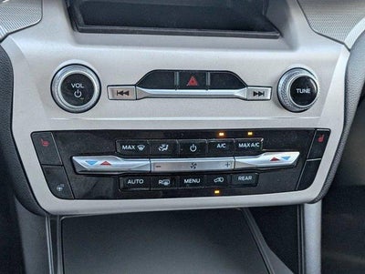 2023 Ford Explorer XLT 4WD