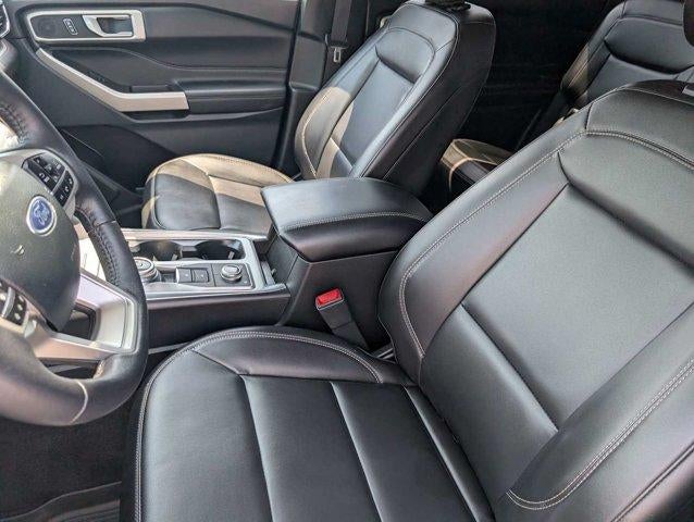 2023 Ford Explorer XLT 4WD