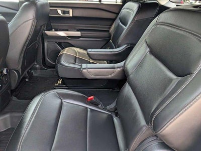 2023 Ford Explorer XLT 4WD