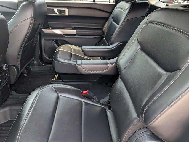 2023 Ford Explorer XLT 4WD
