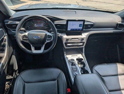 2023 Ford Explorer XLT 4WD