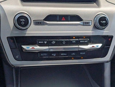 2023 Ford Explorer XLT 4WD