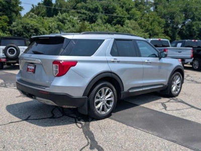 2023 Ford Explorer XLT 4WD