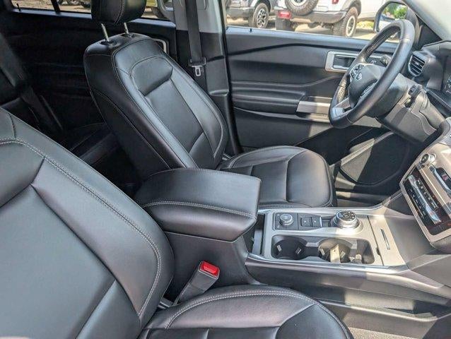 2023 Ford Explorer XLT 4WD