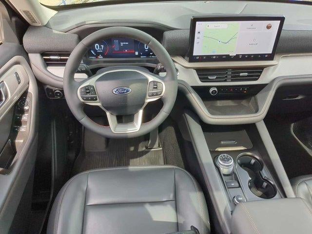 2025 Ford Explorer Active 4WD