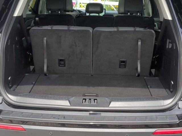 2025 Ford Explorer Active 4WD