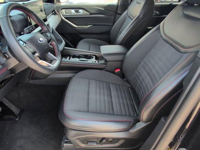 2025 Ford Explorer ST-Line 4WD