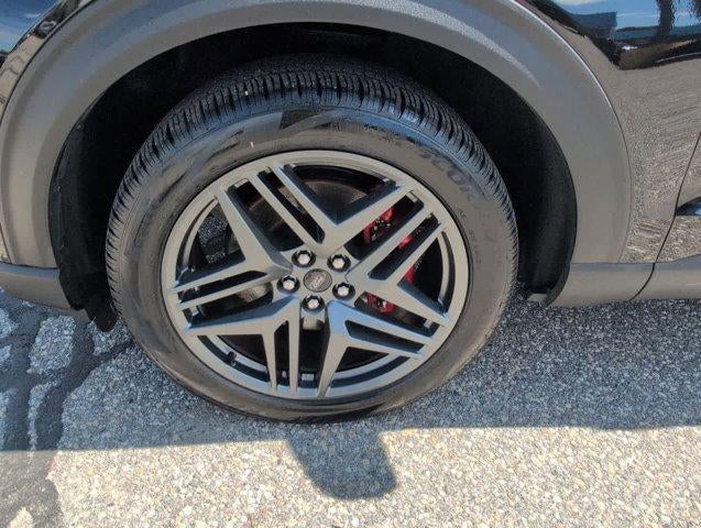 2025 Ford Explorer ST-Line 4WD