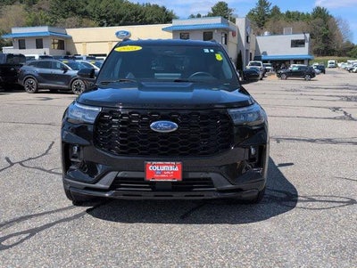 2025 Ford Explorer ST-Line 4WD