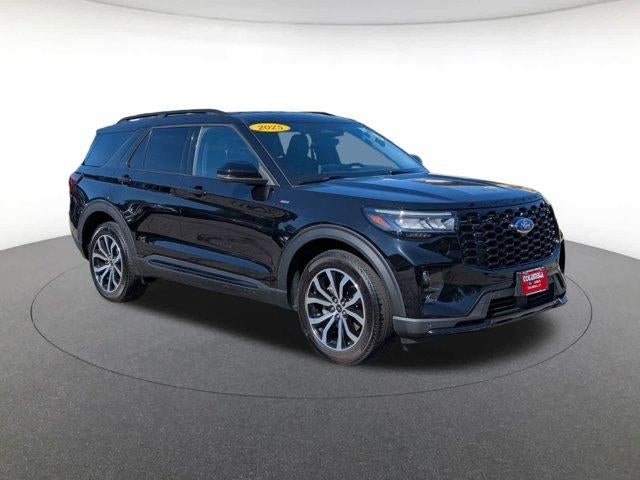 2025 Ford Explorer ST-Line 4WD