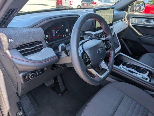 2025 Ford Explorer ST-Line 4WD