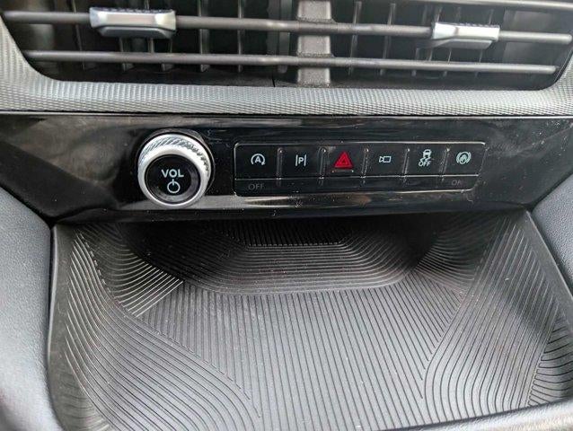 2025 Ford Explorer ST-Line 4WD