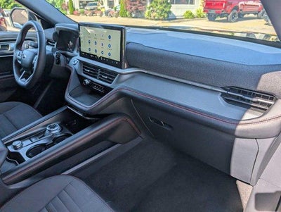 2025 Ford Explorer ST-Line 4WD
