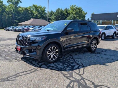 2025 Ford Explorer ST-Line 4WD
