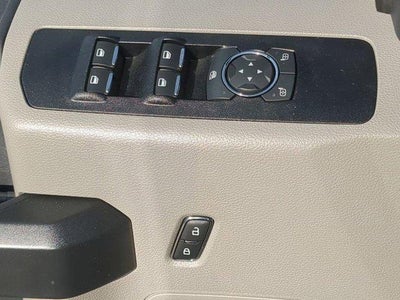 2022 Ford Super Duty F-250 SRW XL 4WD Crew Cab 6.75' Box