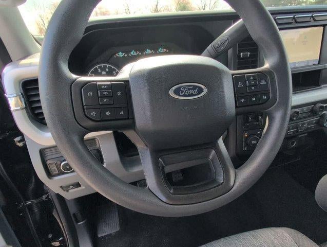 2023 Ford Super Duty F-250 SRW XL 4WD Crew Cab 6.75' Box