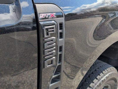2023 Ford Super Duty F-250 SRW XL 4WD Crew Cab 6.75' Box