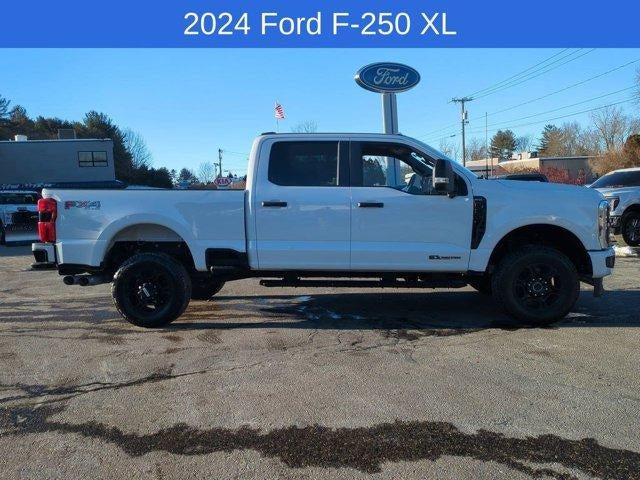 2024 Ford Super Duty F-250 SRW XL 4WD Crew Cab 6.75' Box