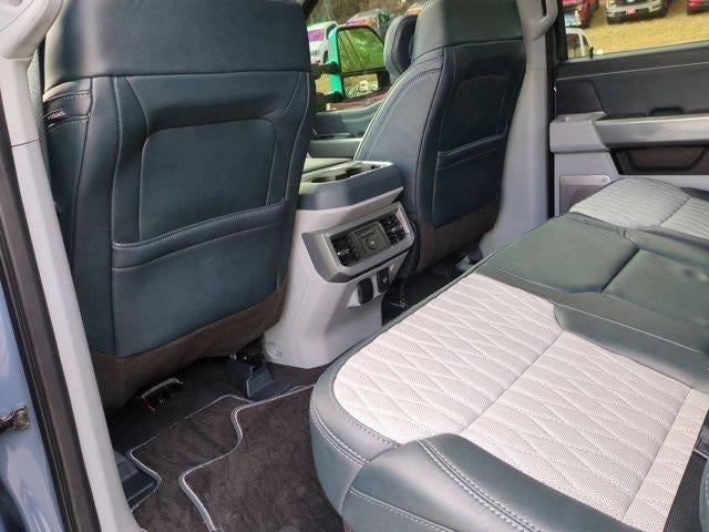 2023 Ford Super Duty F-350 SRW XL 4WD Crew Cab 6.75' Box