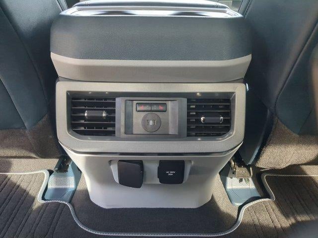 2024 Ford Super Duty F-350 SRW XL 4WD Crew Cab 6.75' Box
