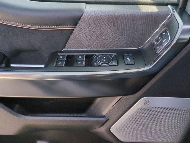 2023 Ford Super Duty F-350 SRW XL 4WD Crew Cab 6.75' Box