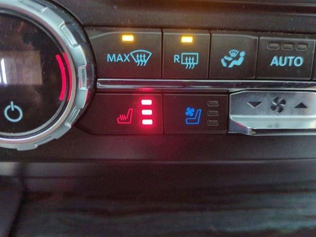 2022 Ford Super Duty F-450 DRW XL 4WD Crew Cab 8' Box