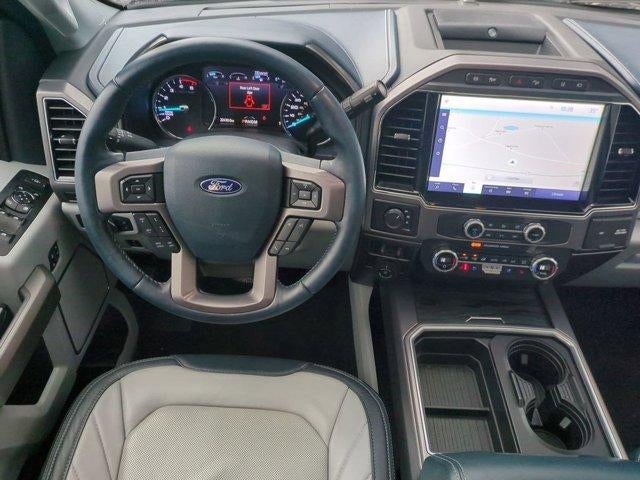 2022 Ford Super Duty F-450 DRW XL 4WD Crew Cab 8' Box