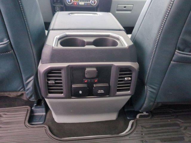 2022 Ford Super Duty F-450 DRW XL 4WD Crew Cab 8' Box