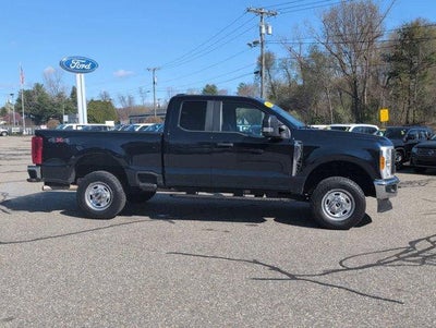 2023 Ford Super Duty F-350 SRW XL 4WD SuperCab 6.75' Box