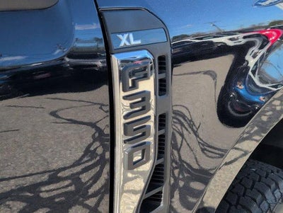 2023 Ford Super Duty F-350 SRW XL 4WD SuperCab 6.75' Box