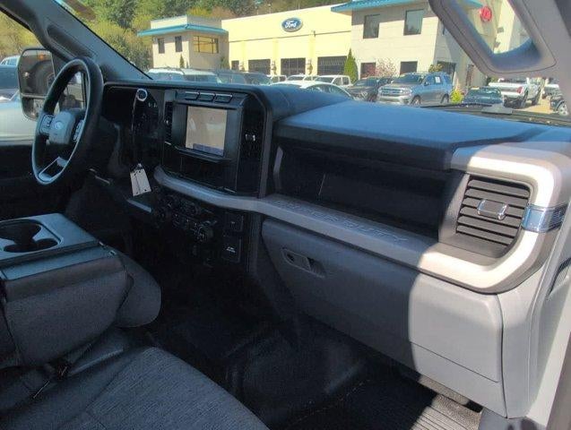 2023 Ford Super Duty F-350 SRW XL 4WD SuperCab 6.75' Box