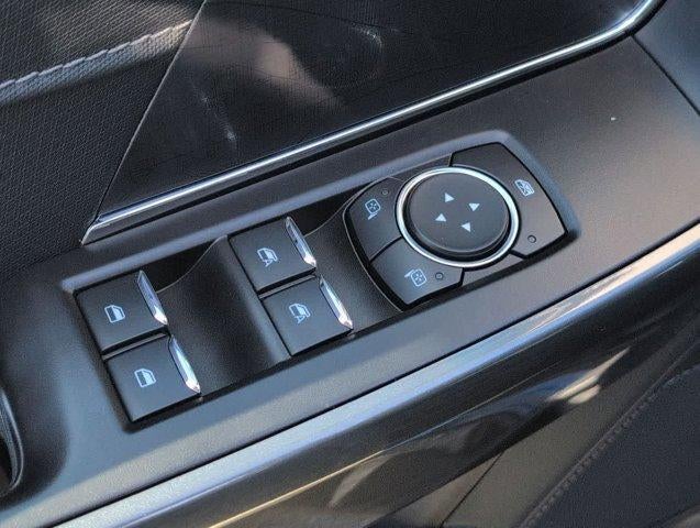 2023 Ford F-150 XL 4WD SuperCrew 5.5' Box